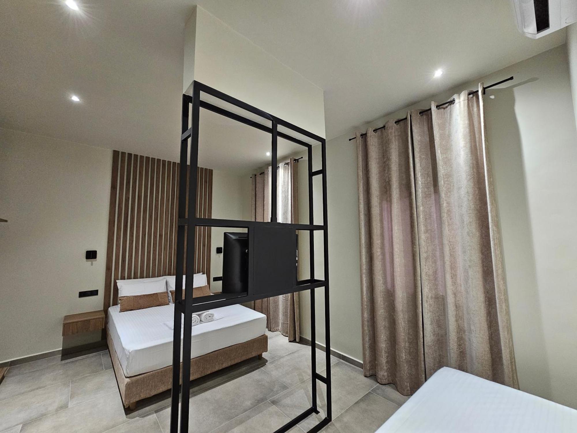 Rea'S Luxury Apartments Stoúpa Exteriér fotografie